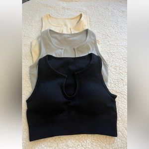 Set 3 PiecesMedium Support Crop Top Workout Sport Bra  Size S
